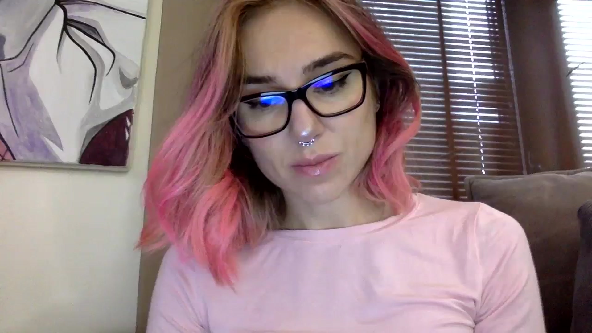 Gallery image thumbnail from EgoisticKitty's myfreecams stream on, 12/18/2023, 08:29 image 20 of 20