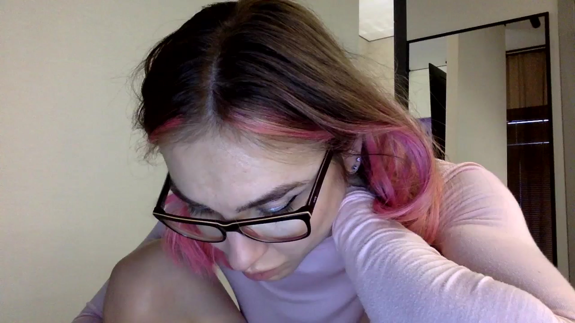 Gallery image thumbnail from EgoisticKitty's myfreecams stream on, 12/18/2023, 10:56 image 15 of 20