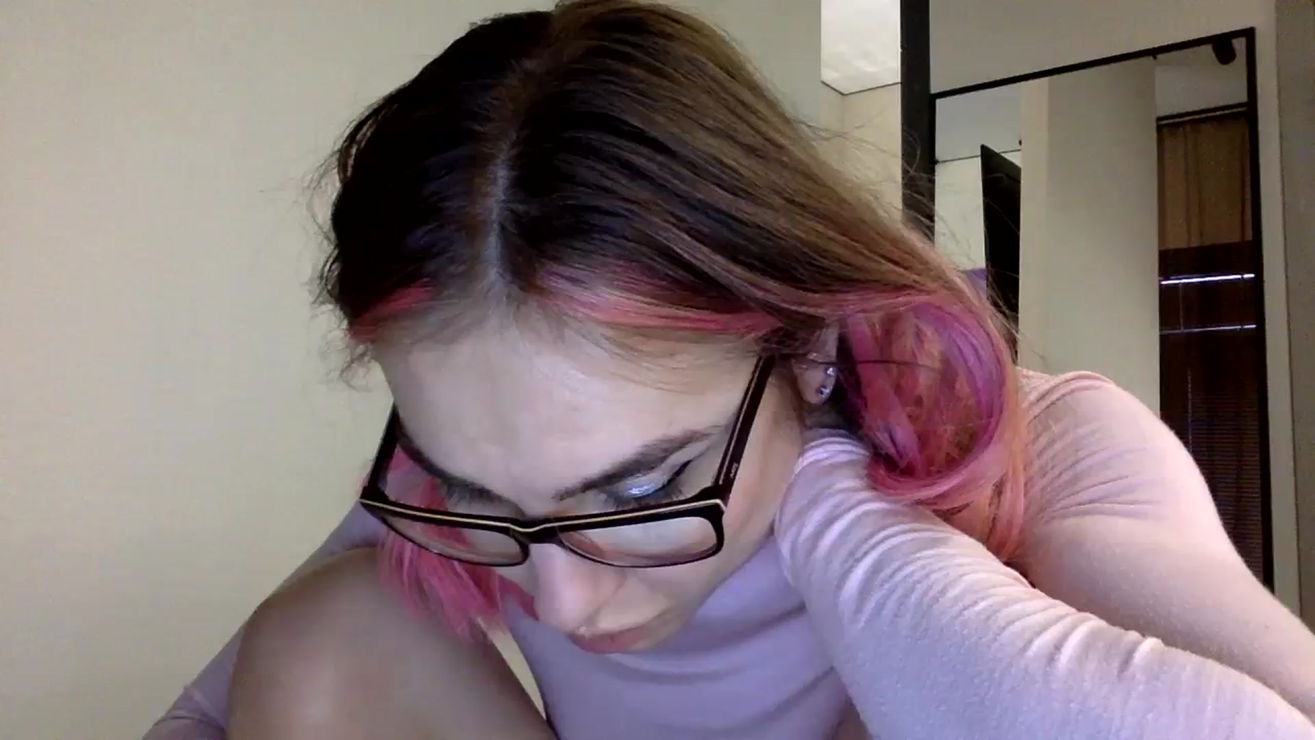 Gallery image thumbnail from EgoisticKitty's myfreecams stream on, 12/18/2023, 10:56 image 13 of 20