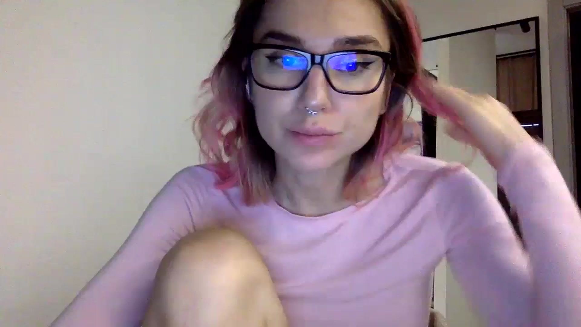 Gallery image thumbnail from EgoisticKitty's myfreecams stream on, 12/18/2023, 11:39 image 16 of 20