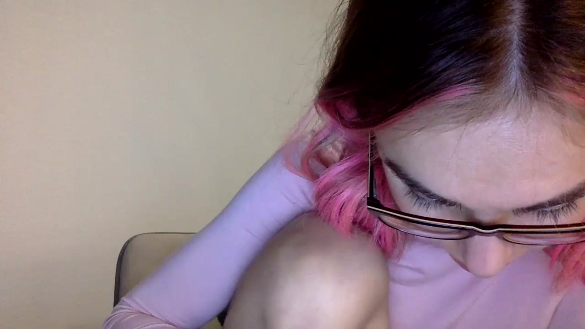 Gallery image thumbnail from EgoisticKitty's myfreecams stream on, 12/18/2023, 11:39 image 1 of 20