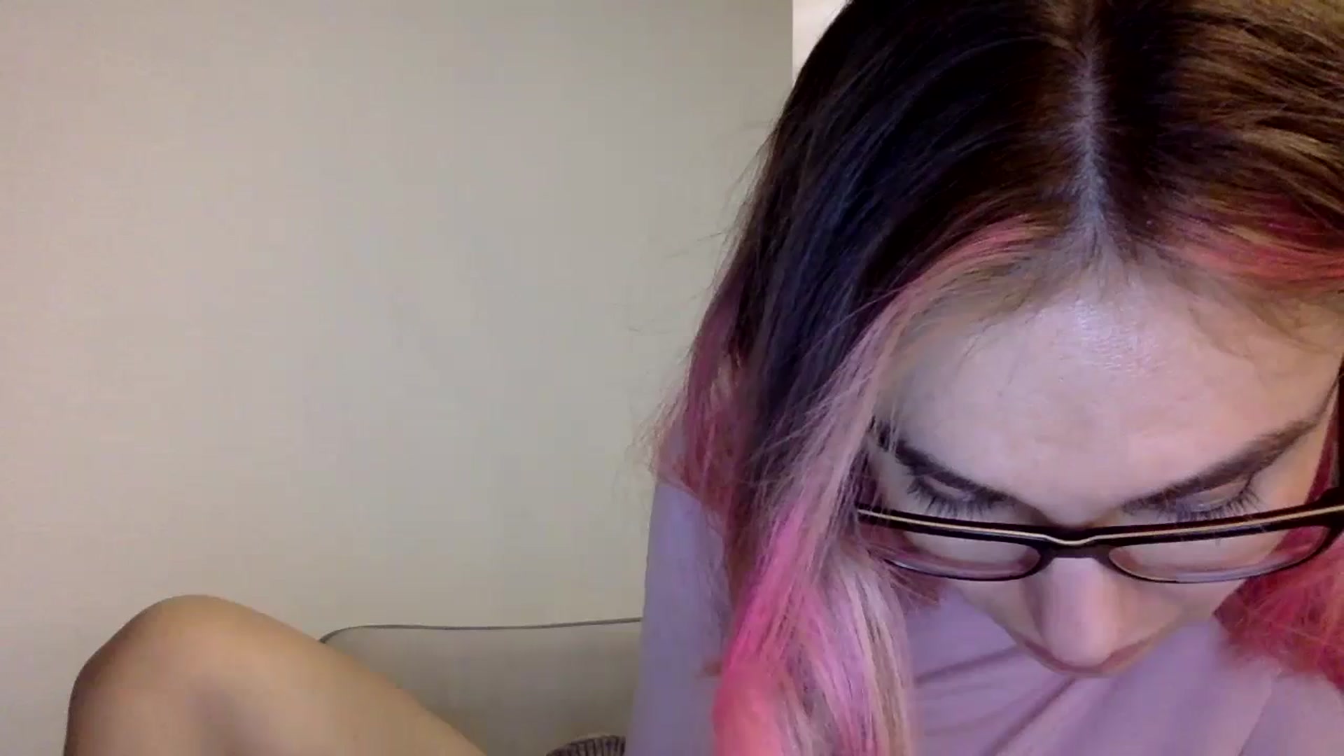 Gallery image thumbnail from EgoisticKitty's myfreecams stream on, 12/18/2023, 11:39 image 3 of 20