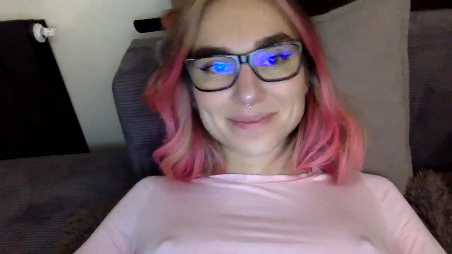 Gallery image thumbnail from EgoisticKitty's myfreecams stream on, 12/18/2023, 15:27 image 9 of 20