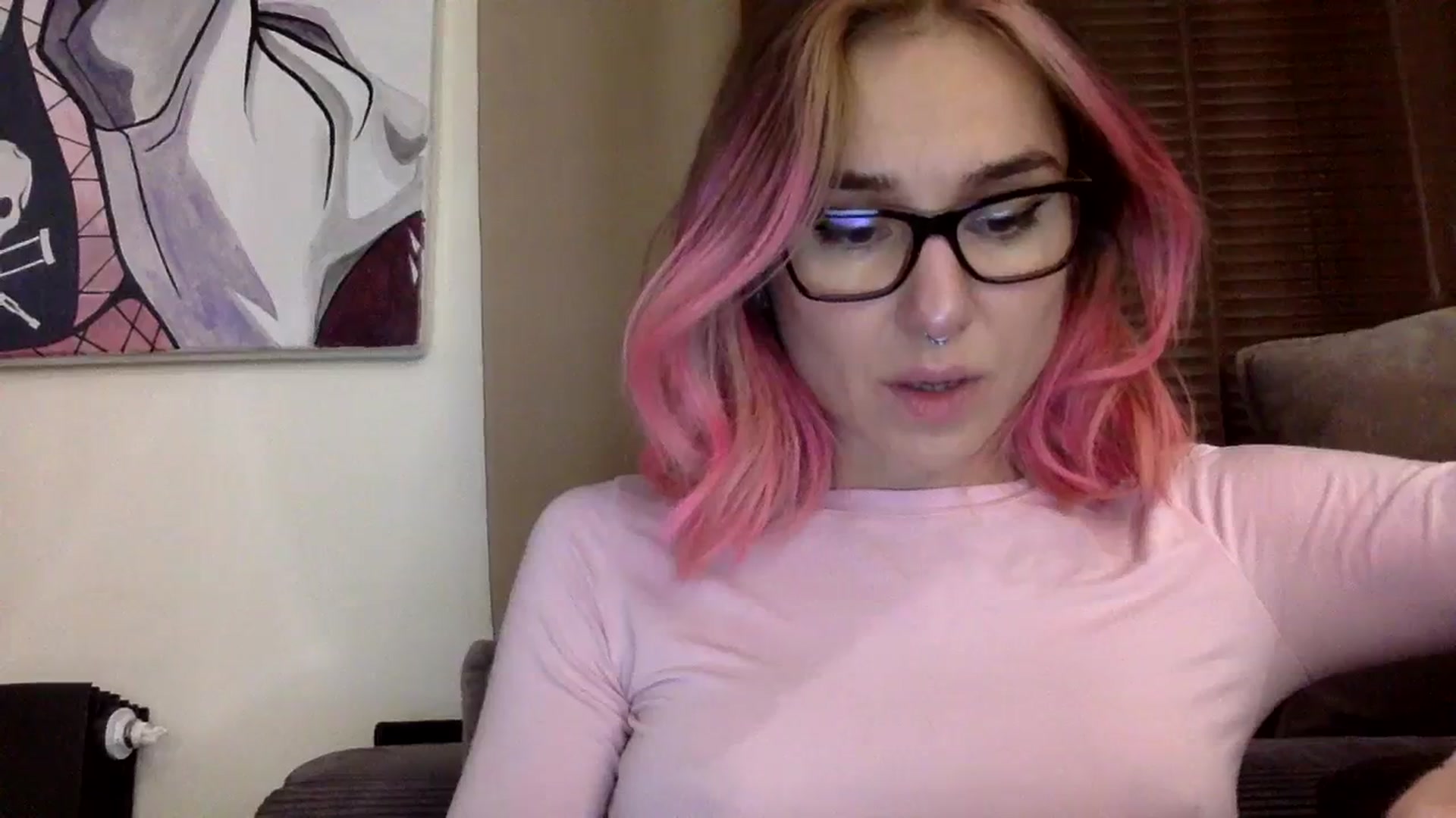 Gallery image thumbnail from EgoisticKitty's myfreecams stream on, 12/18/2023, 15:27 image 2 of 20