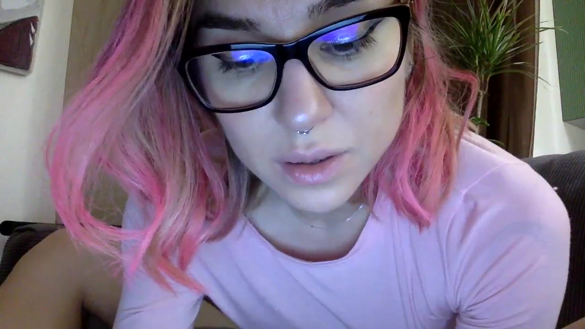 Gallery image thumbnail from EgoisticKitty's myfreecams stream on, 12/18/2023, 16:11 image 12 of 20