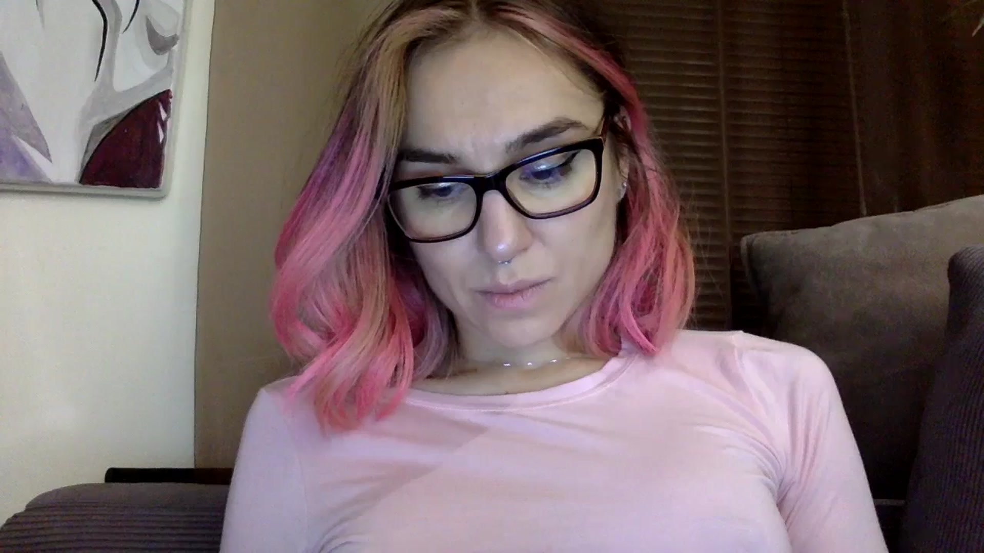 Gallery image thumbnail from EgoisticKitty's myfreecams stream on, 12/18/2023, 16:11 image 15 of 20