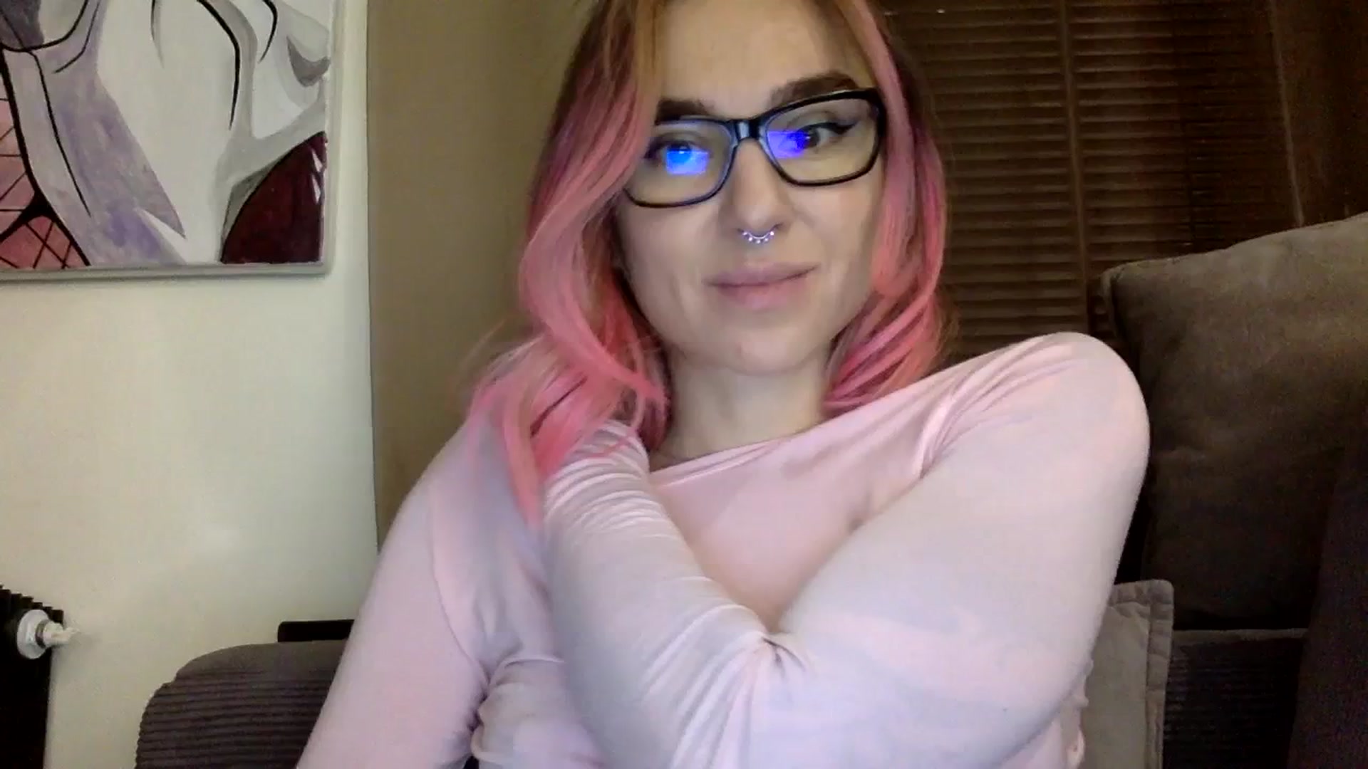 Gallery image thumbnail from EgoisticKitty's myfreecams stream on, 12/18/2023, 18:02 image 20 of 20