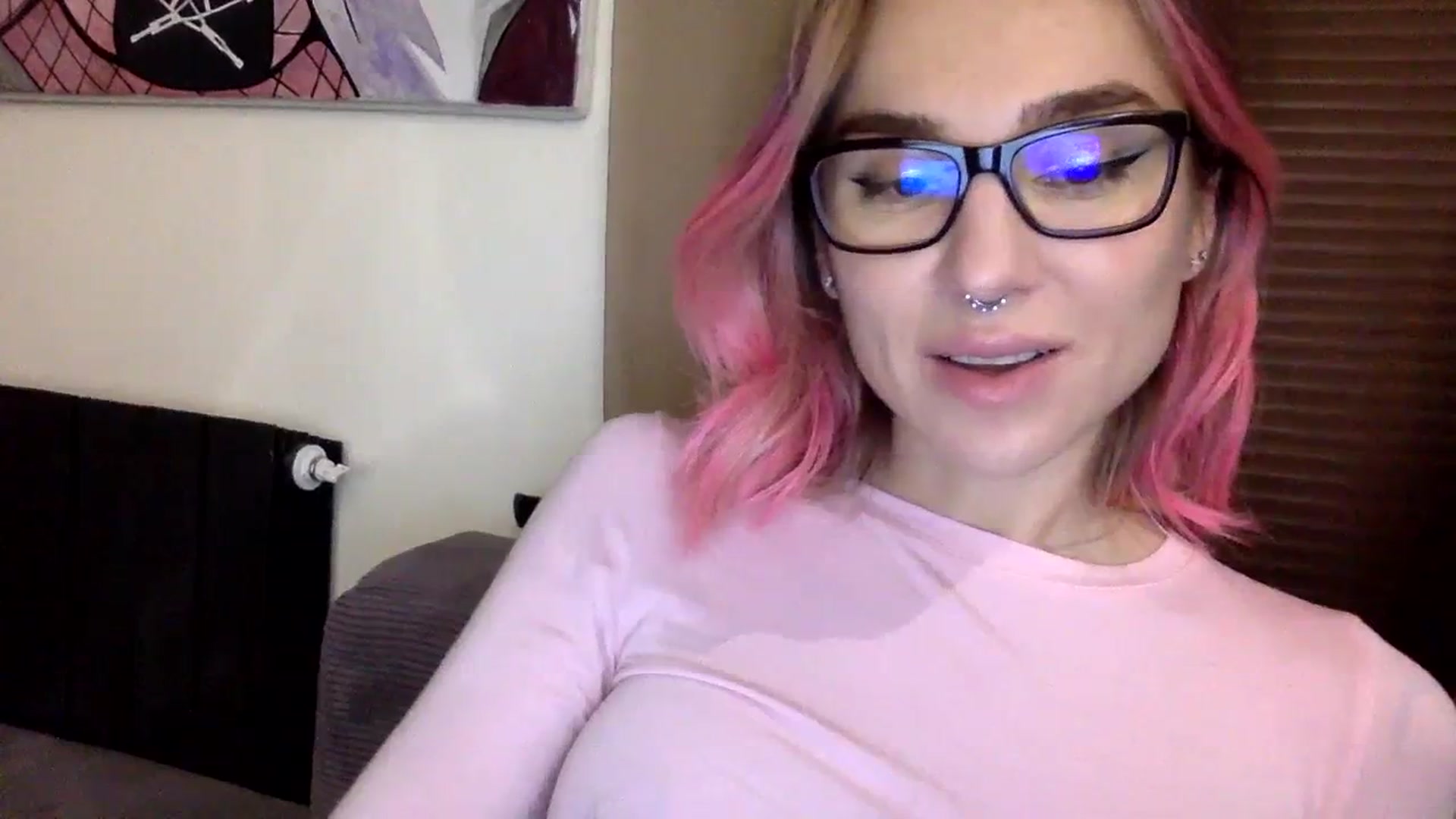 Gallery image thumbnail from EgoisticKitty's myfreecams stream on, 12/18/2023, 18:02 image 5 of 20