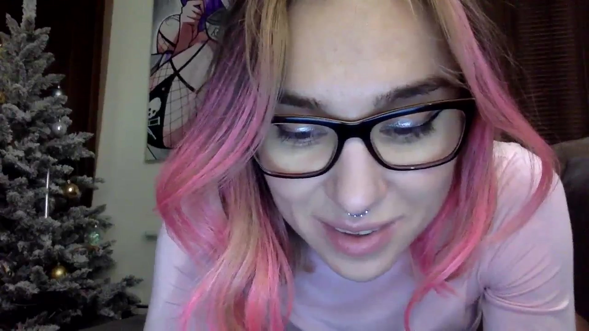 Gallery image thumbnail from EgoisticKitty's myfreecams stream on, 12/18/2023, 18:02 image 10 of 20