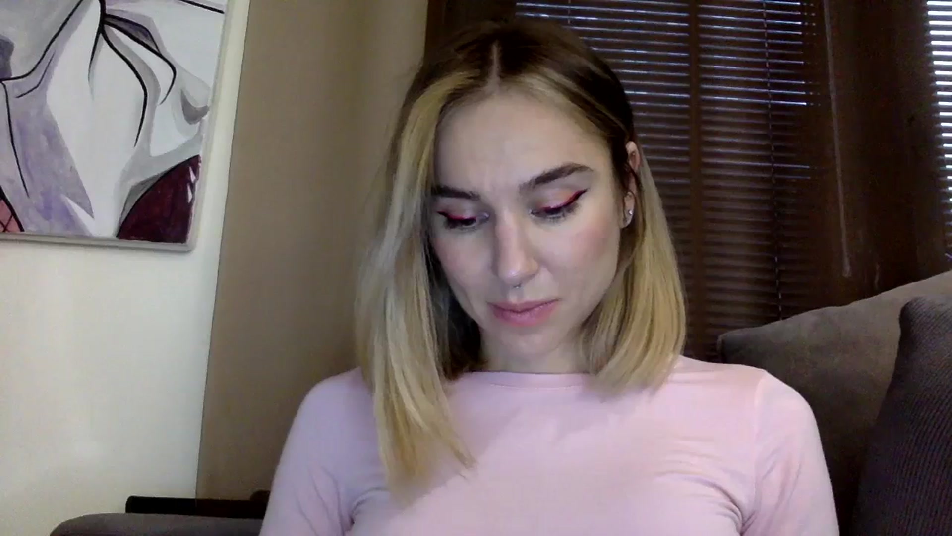 Gallery image thumbnail from EgoisticKitty's myfreecams stream on, 12/19/2023, 13:12 image 2 of 20