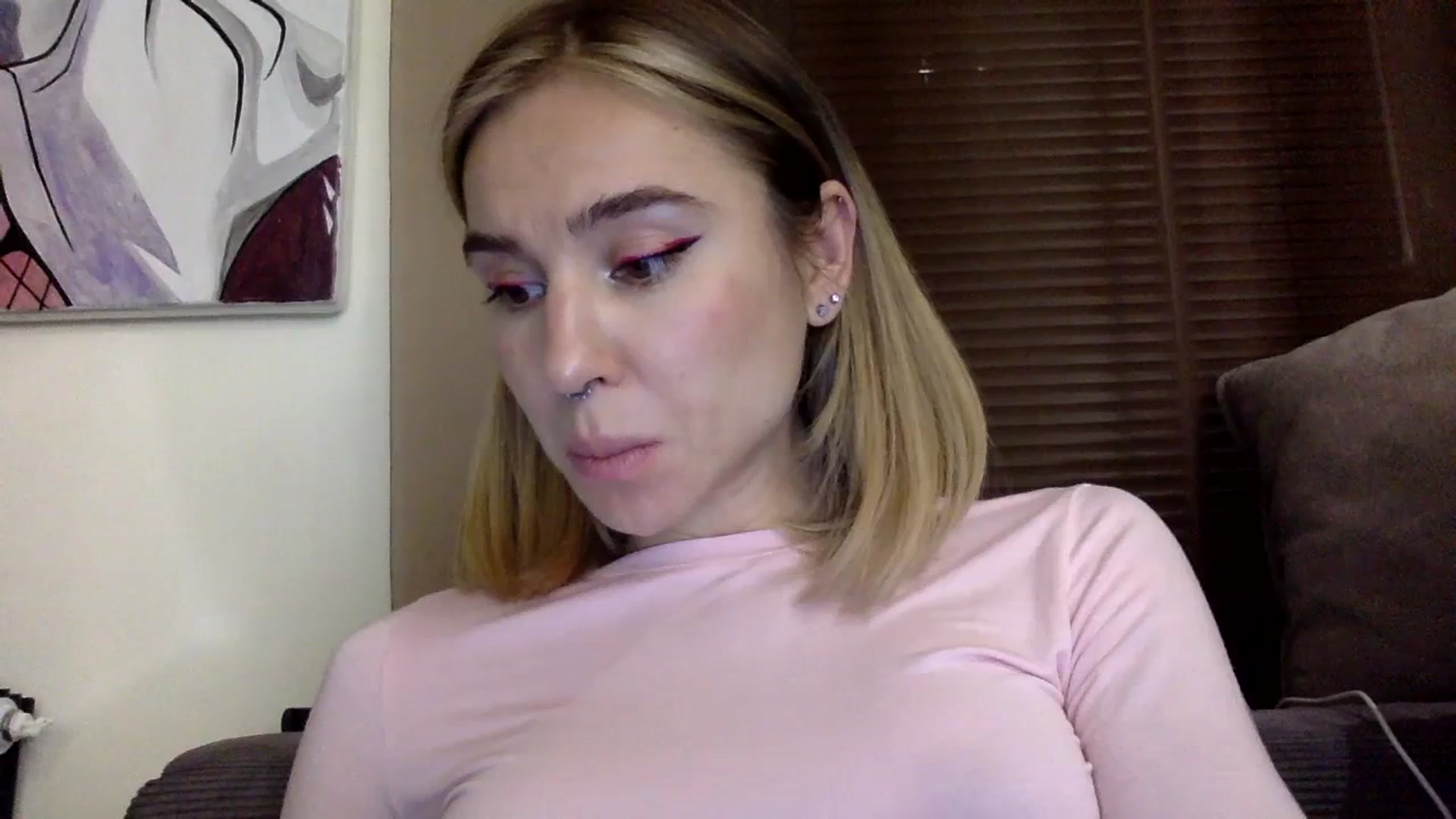 Gallery image thumbnail from EgoisticKitty's myfreecams stream on, 12/19/2023, 15:38 image 8 of 20