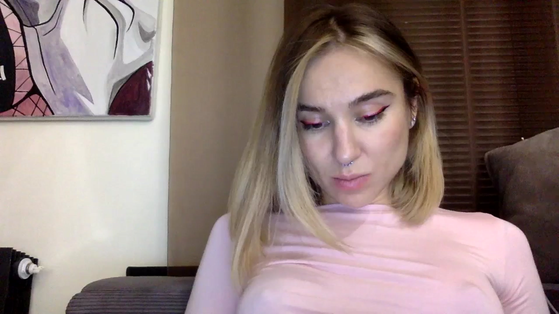 Gallery image thumbnail from EgoisticKitty's myfreecams stream on, 12/19/2023, 17:07 image 3 of 20