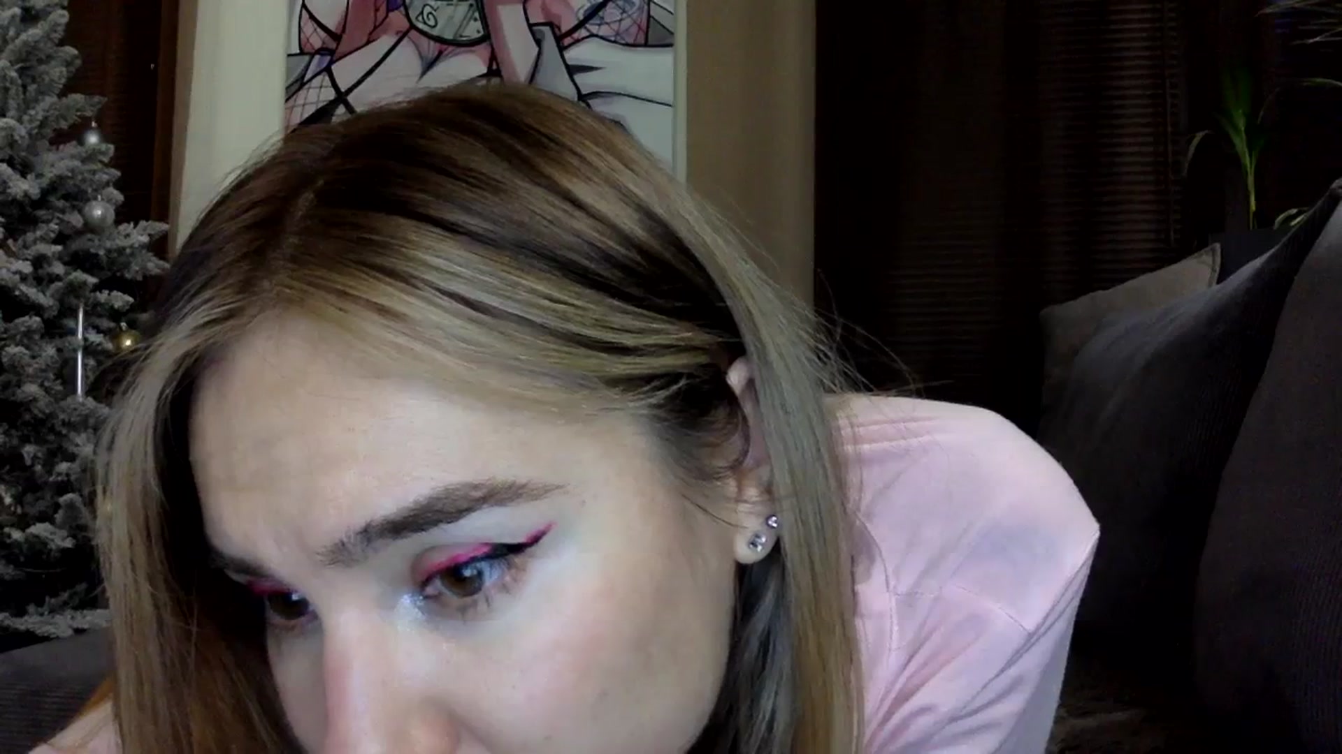 Gallery image thumbnail from EgoisticKitty's myfreecams stream on, 12/20/2023, 13:07 image 18 of 20