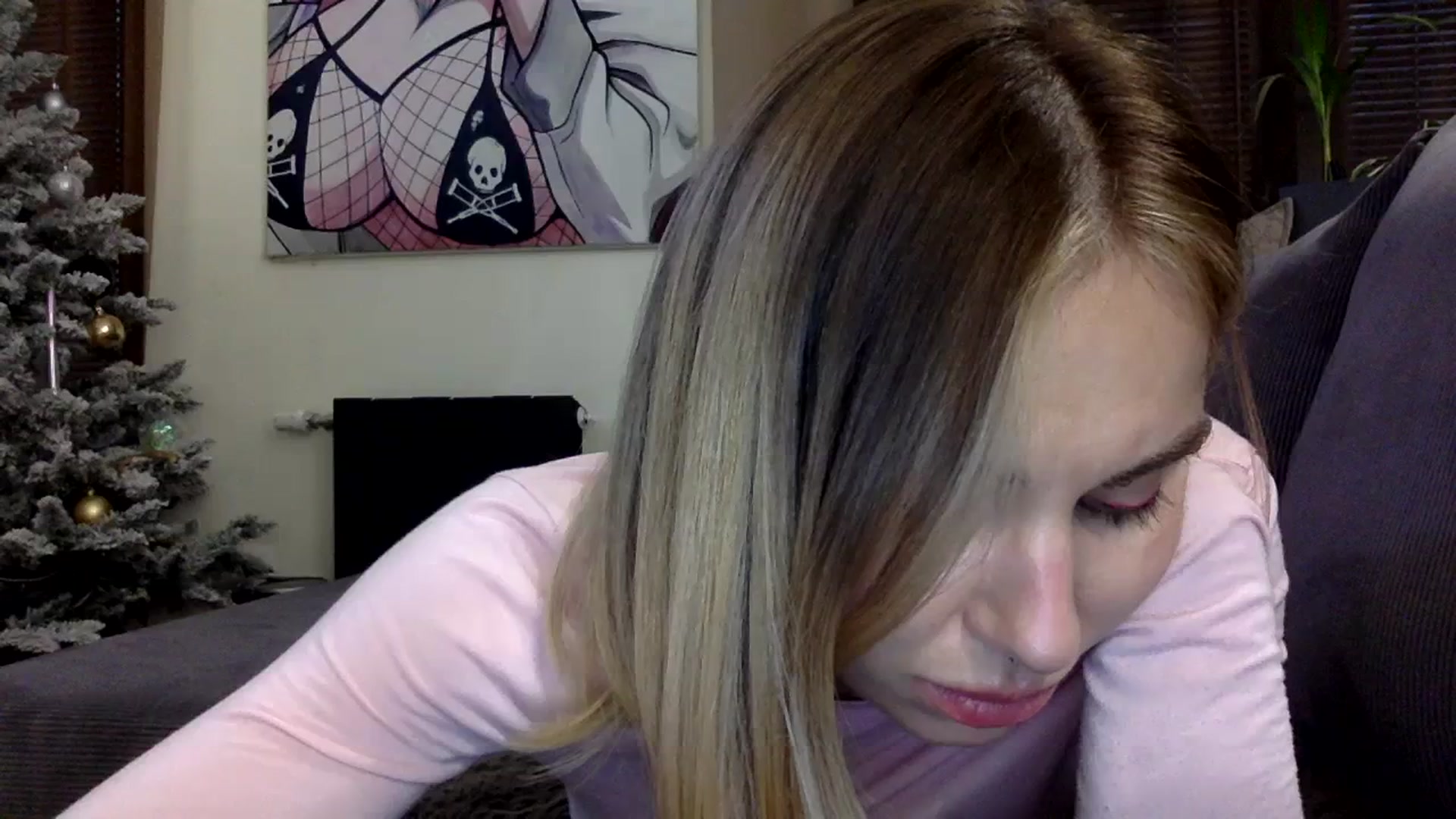 Gallery image thumbnail from EgoisticKitty's myfreecams stream on, 12/20/2023, 13:07 image 12 of 20