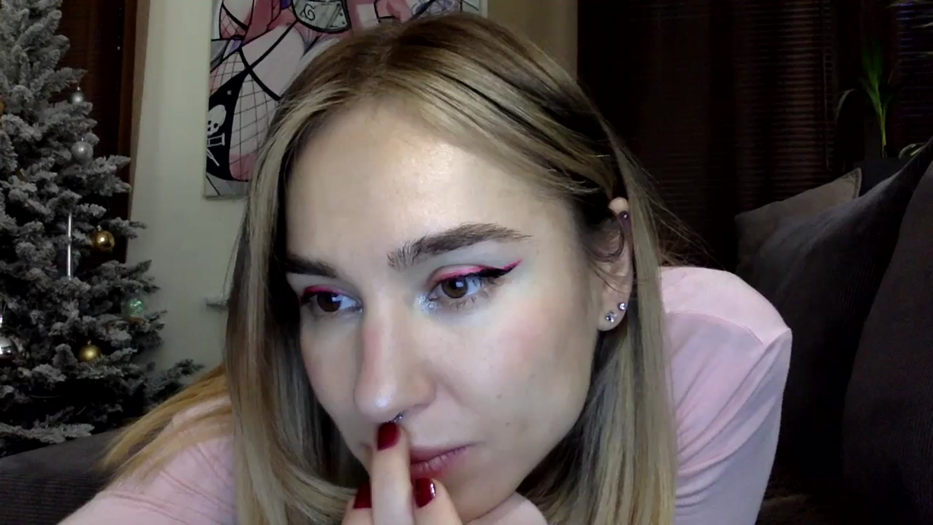 Gallery image thumbnail from EgoisticKitty's myfreecams stream on, 12/20/2023, 13:07 image 16 of 20