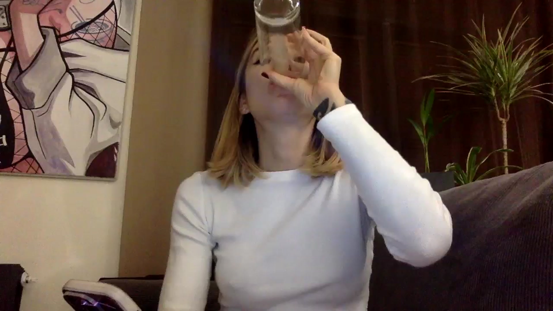 Gallery image thumbnail from EgoisticKitty's myfreecams stream on, 12/21/2023, 15:00 image 1 of 20