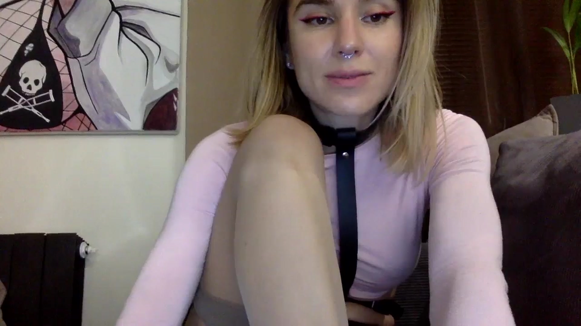 Gallery image thumbnail from EgoisticKitty's myfreecams stream on, 12/21/2023, 20:45 image 17 of 20