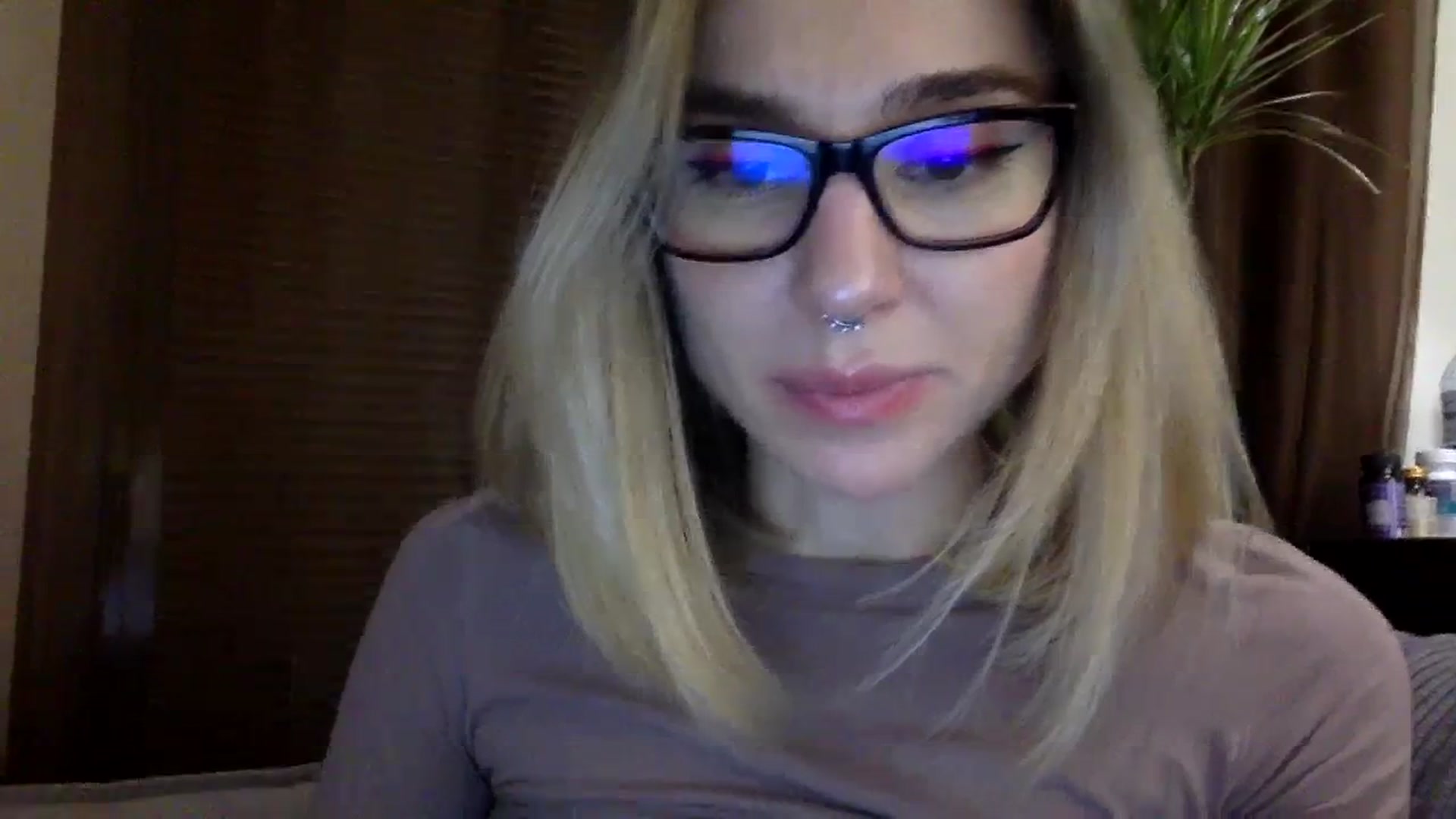 Gallery image thumbnail from EgoisticKitty's myfreecams stream on, 12/22/2023, 17:57 image 13 of 20