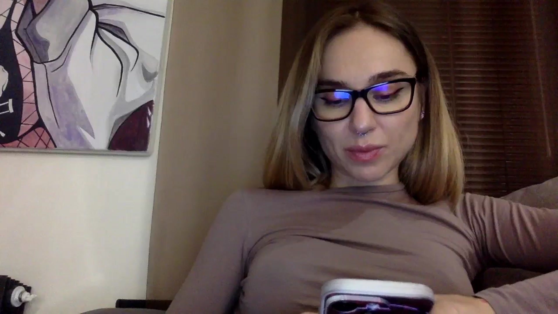 Gallery image thumbnail from EgoisticKitty's myfreecams stream on, 12/22/2023, 17:57 image 5 of 20