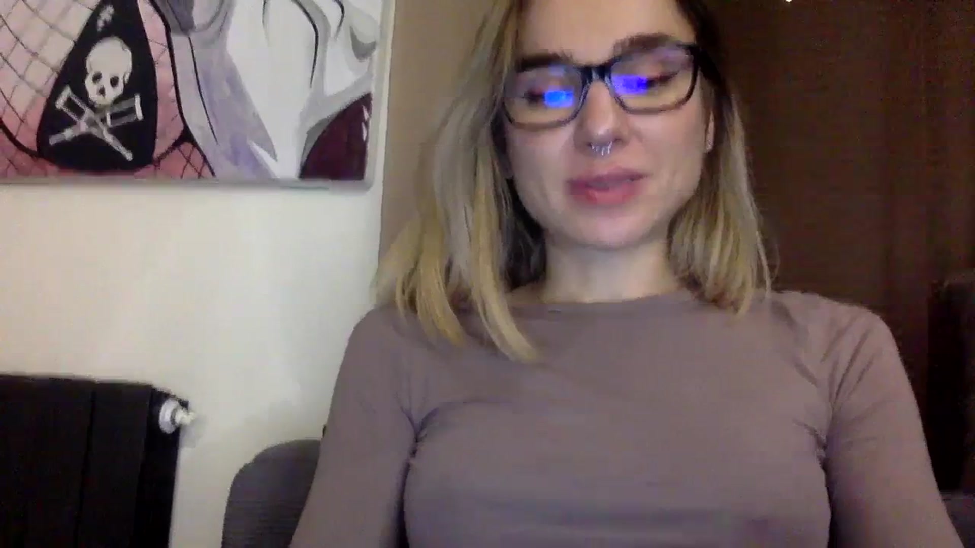 Gallery image thumbnail from EgoisticKitty's myfreecams stream on, 12/22/2023, 17:57 image 8 of 20