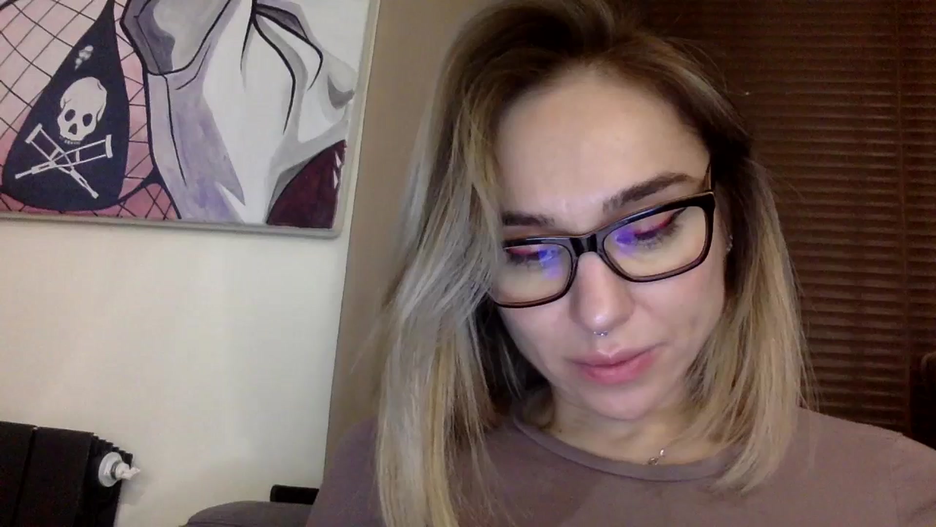 Gallery image thumbnail from EgoisticKitty's myfreecams stream on, 12/22/2023, 19:43 image 6 of 20