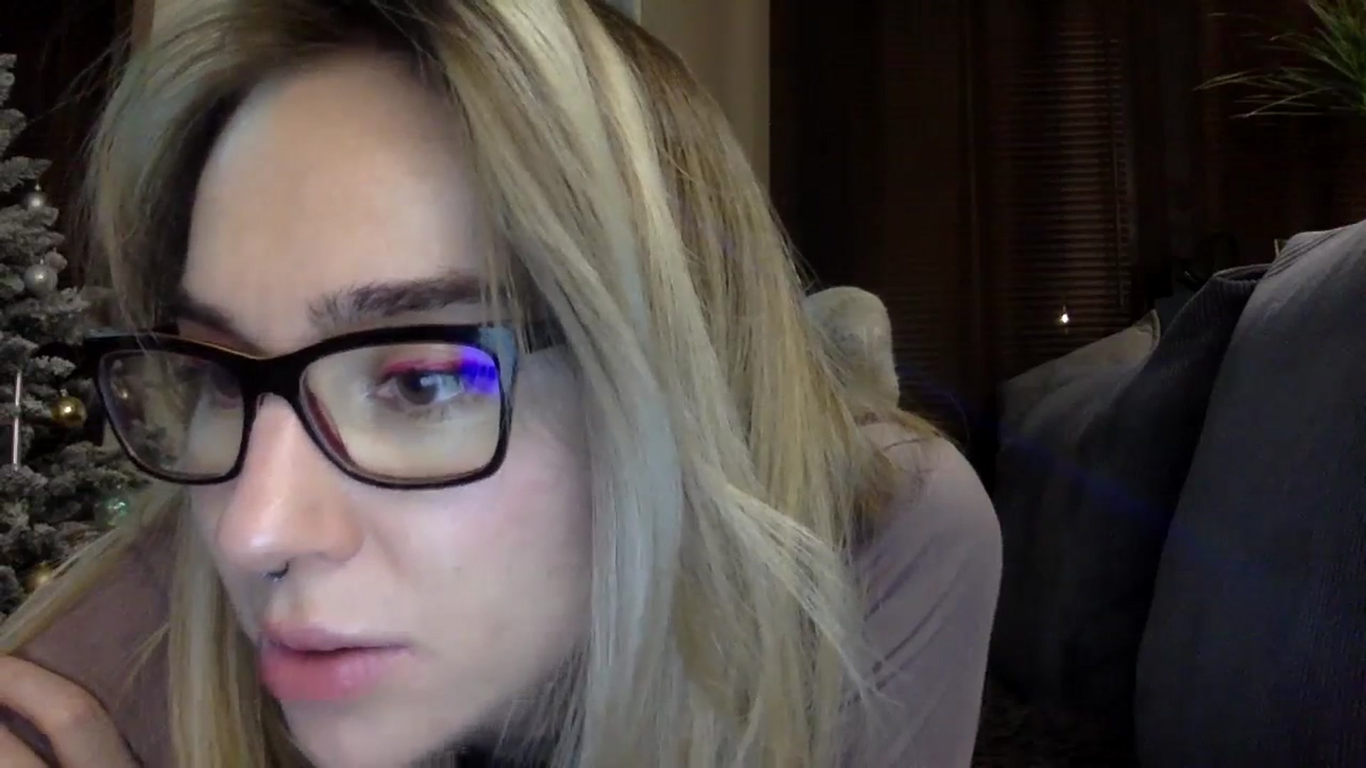 Gallery image thumbnail from EgoisticKitty's myfreecams stream on, 12/22/2023, 19:43 image 10 of 20