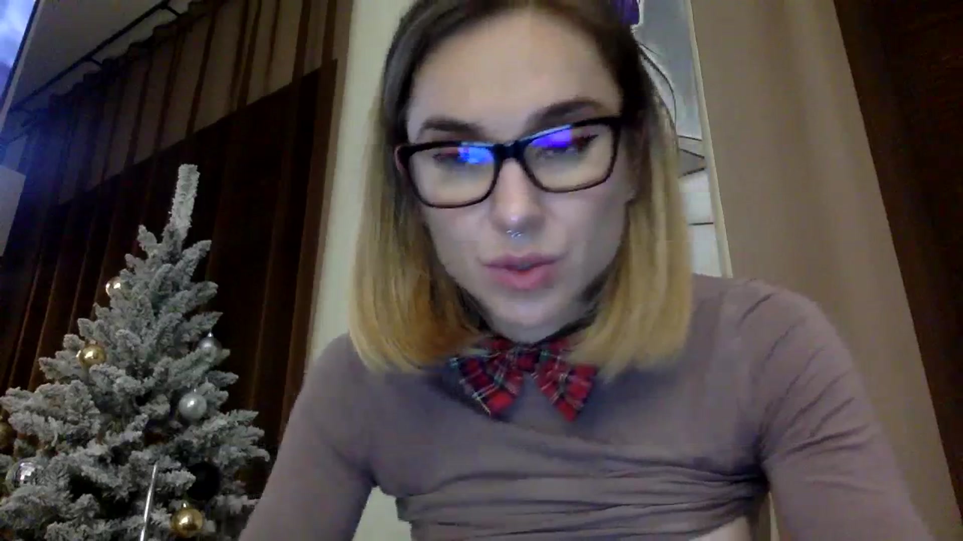 Gallery image thumbnail from EgoisticKitty's myfreecams stream on, 12/22/2023, 19:43 image 20 of 20