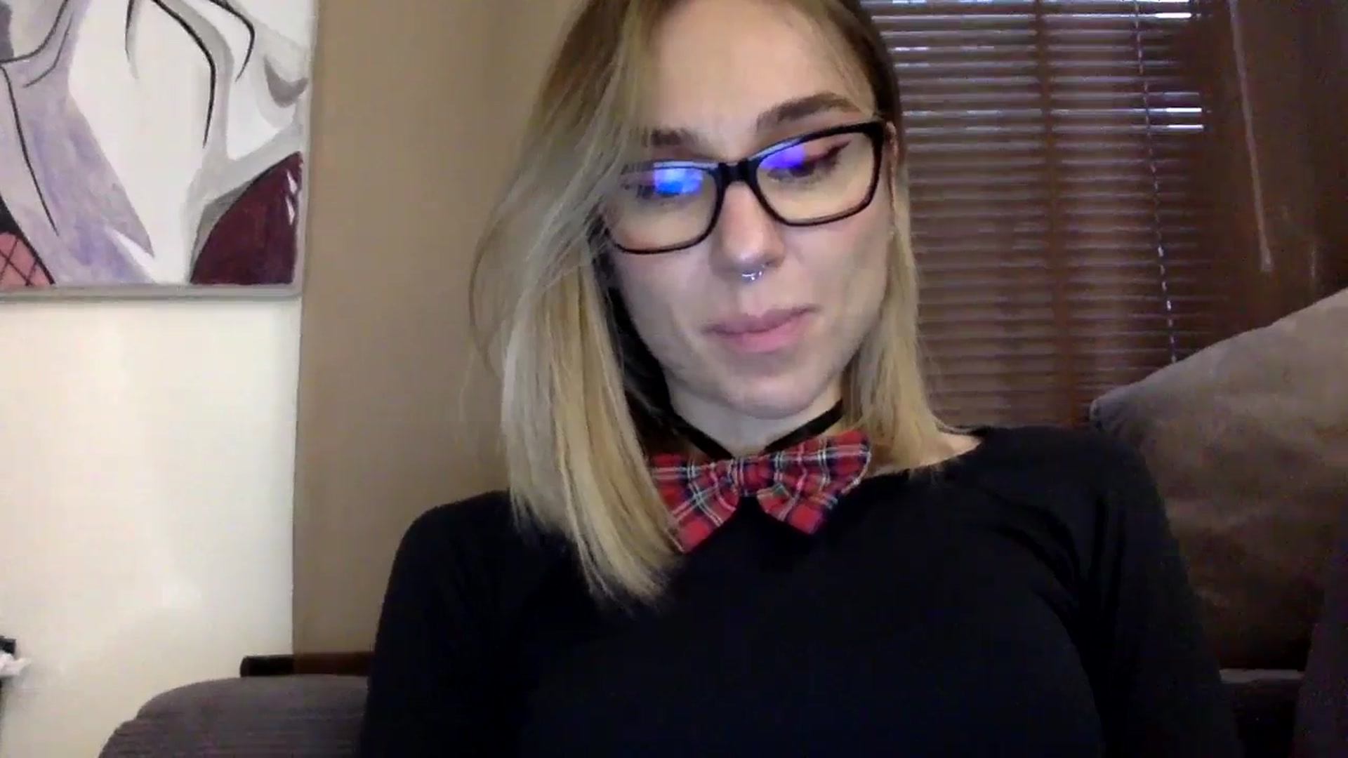 Gallery image thumbnail from EgoisticKitty's myfreecams stream on, 12/23/2023, 09:24 image 12 of 20