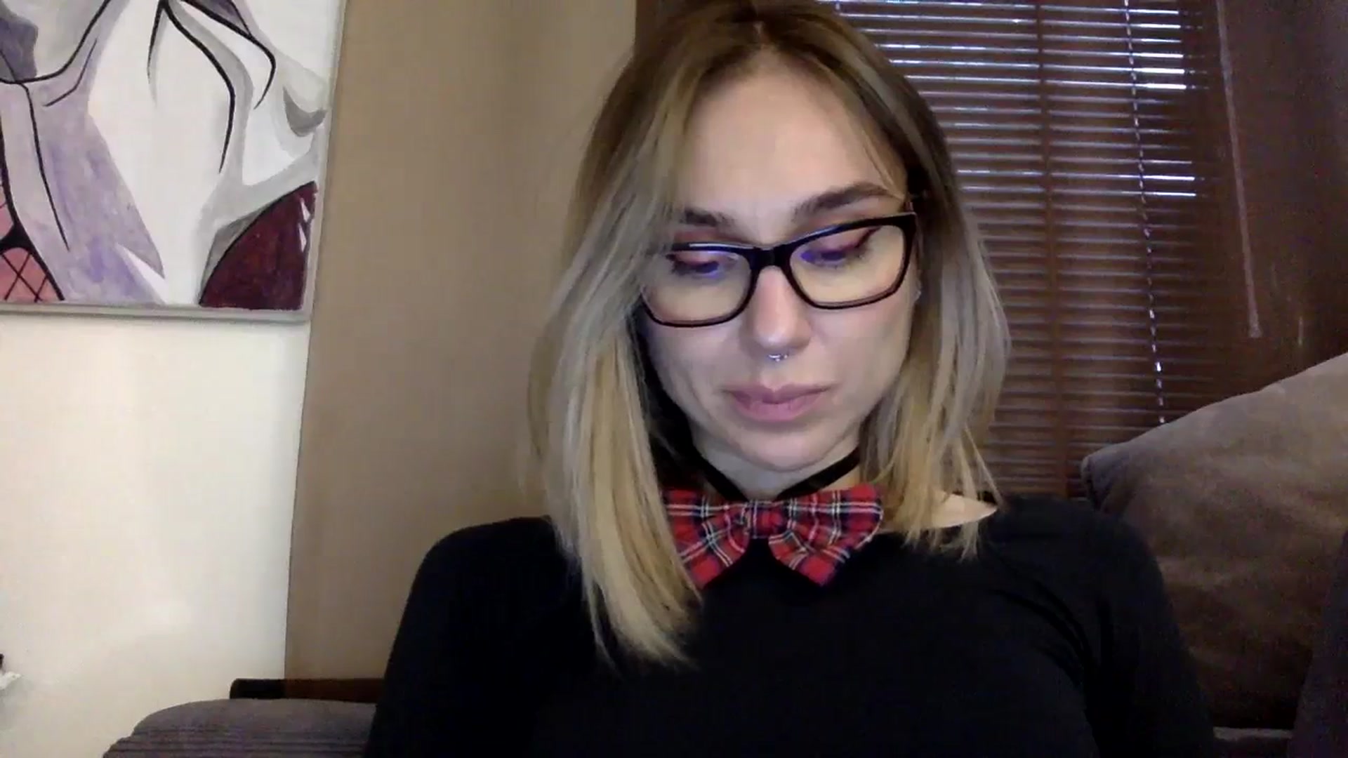 Gallery image thumbnail from EgoisticKitty's myfreecams stream on, 12/23/2023, 09:24 image 13 of 20