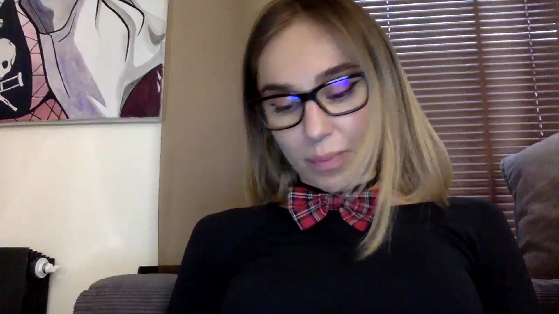 Gallery image thumbnail from EgoisticKitty's myfreecams stream on, 12/23/2023, 09:24 image 17 of 20