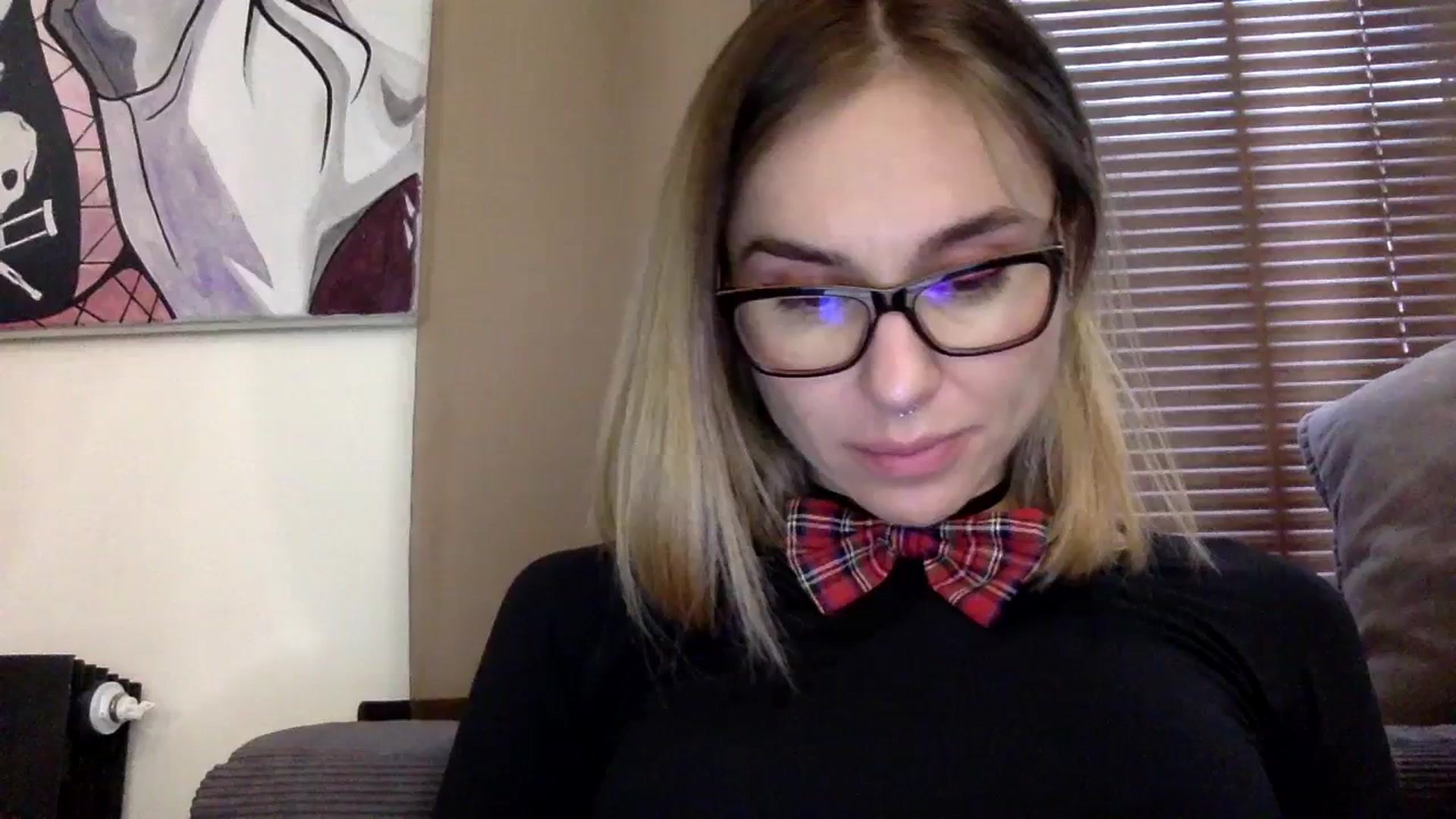 Gallery image thumbnail from EgoisticKitty's myfreecams stream on, 12/23/2023, 09:24 image 19 of 20