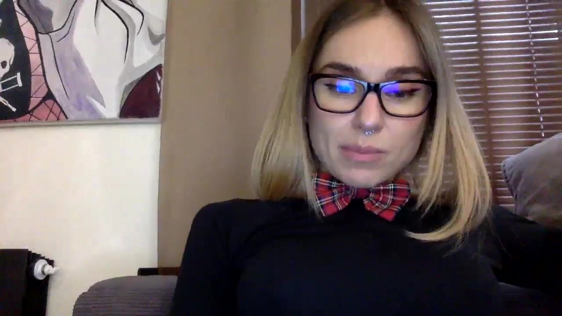 Gallery image thumbnail from EgoisticKitty's myfreecams stream on, 12/23/2023, 09:24 image 18 of 20