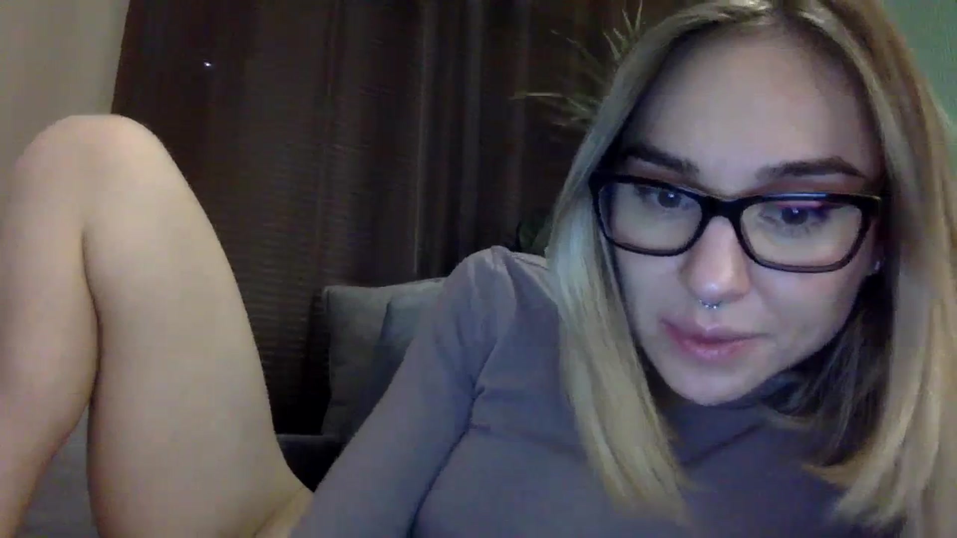 Gallery image thumbnail from EgoisticKitty's myfreecams stream on, 12/23/2023, 20:49 image 16 of 20