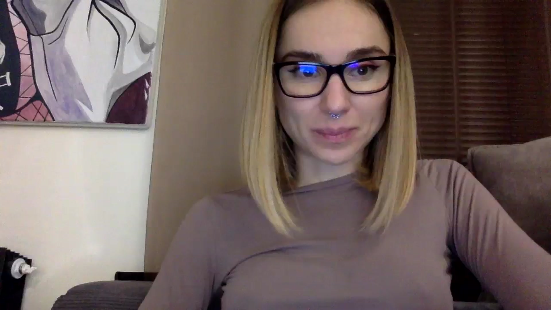 Gallery image thumbnail from EgoisticKitty's myfreecams stream on, 12/23/2023, 20:49 image 1 of 20