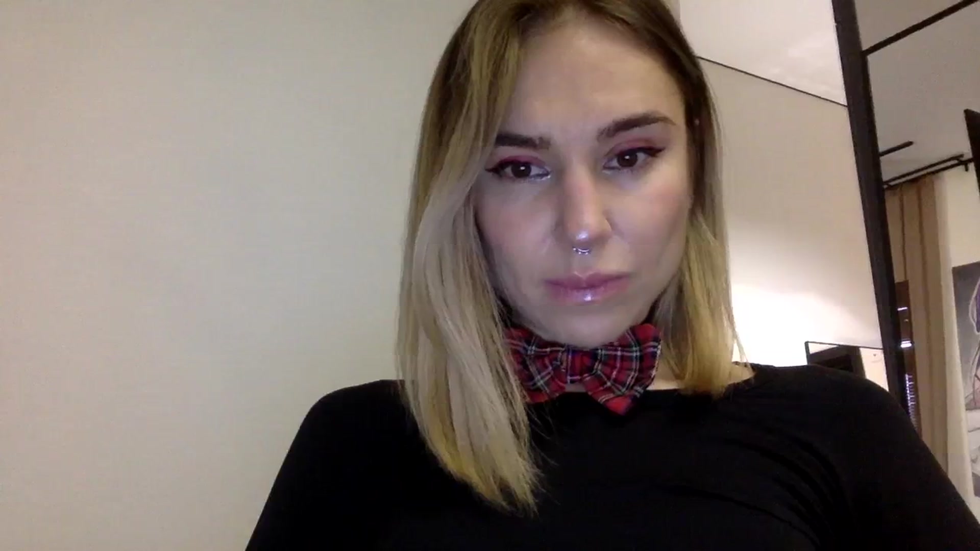 Gallery image thumbnail from EgoisticKitty's myfreecams stream on, 12/24/2023, 08:55 image 9 of 20