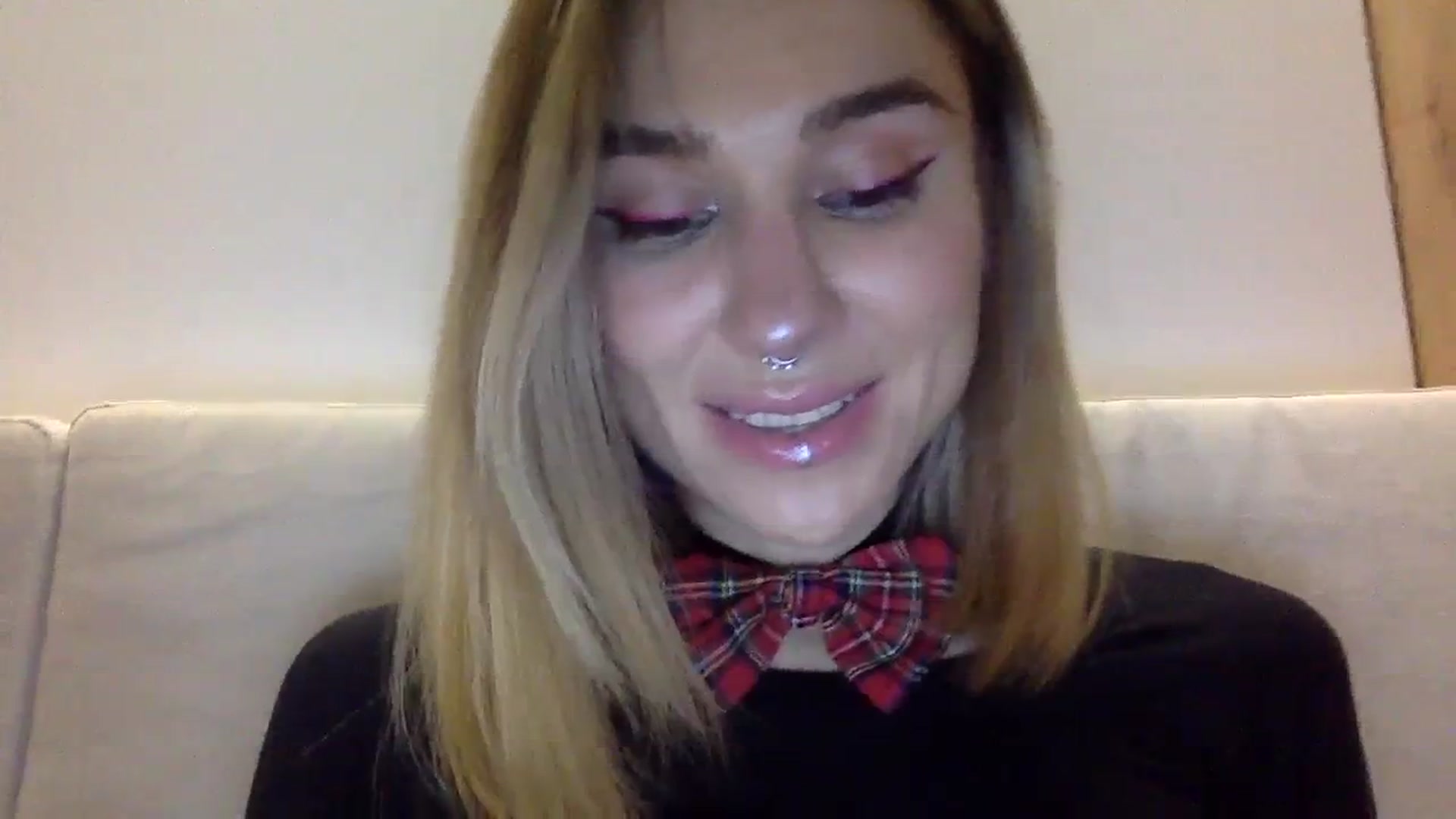 Gallery image thumbnail from EgoisticKitty's myfreecams stream on, 12/24/2023, 08:55 image 2 of 20