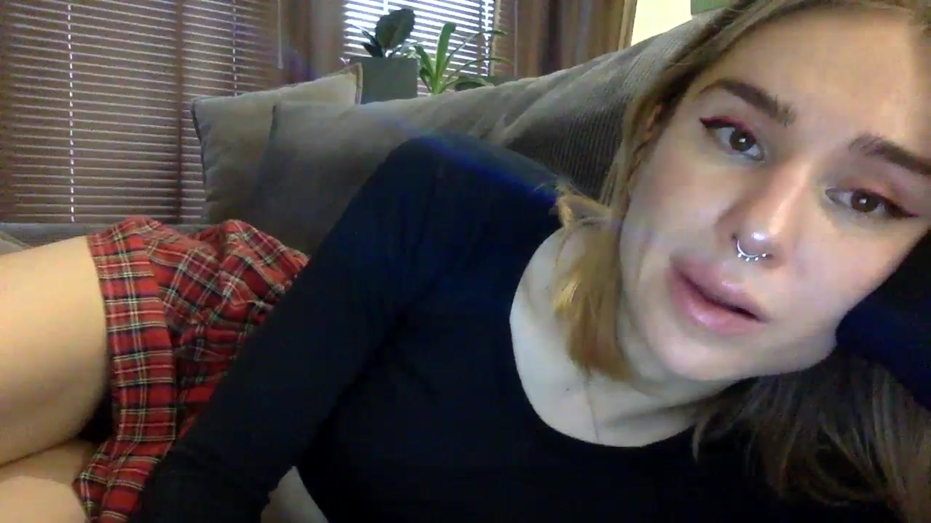Gallery image thumbnail from EgoisticKitty's myfreecams stream on, 12/24/2023, 10:09 image 4 of 20