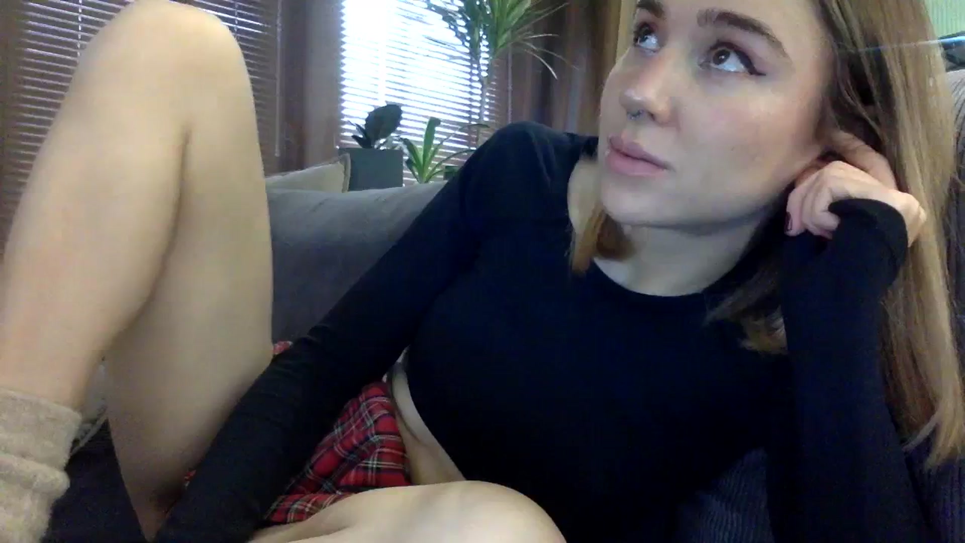 Gallery image thumbnail from EgoisticKitty's myfreecams stream on, 12/24/2023, 10:09 image 19 of 20