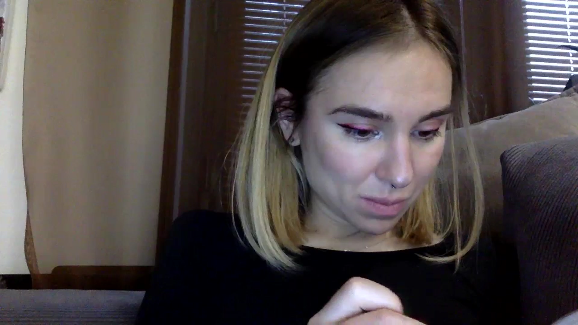 Gallery image thumbnail from EgoisticKitty's myfreecams stream on, 12/24/2023, 12:22 image 14 of 20
