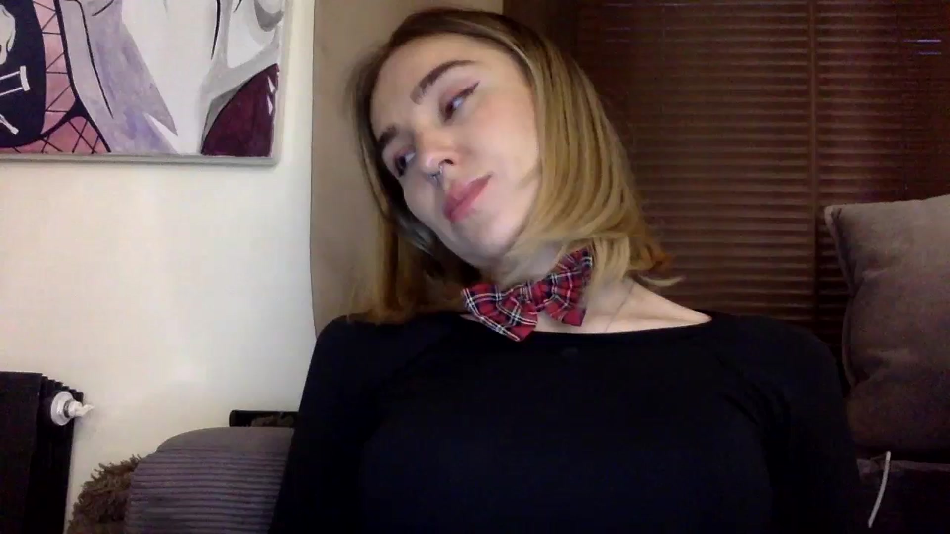 Gallery image thumbnail from EgoisticKitty's myfreecams stream on, 12/24/2023, 14:27 image 7 of 20