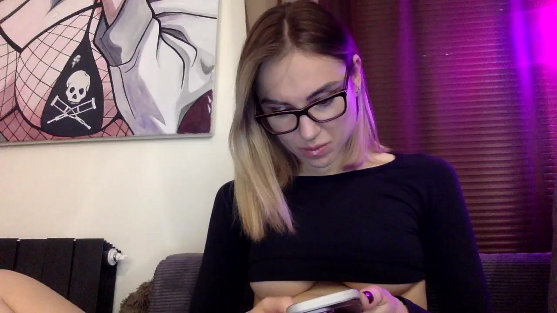 Gallery image thumbnail from EgoisticKitty's myfreecams stream on, 12/24/2023, 21:44 image 5 of 20