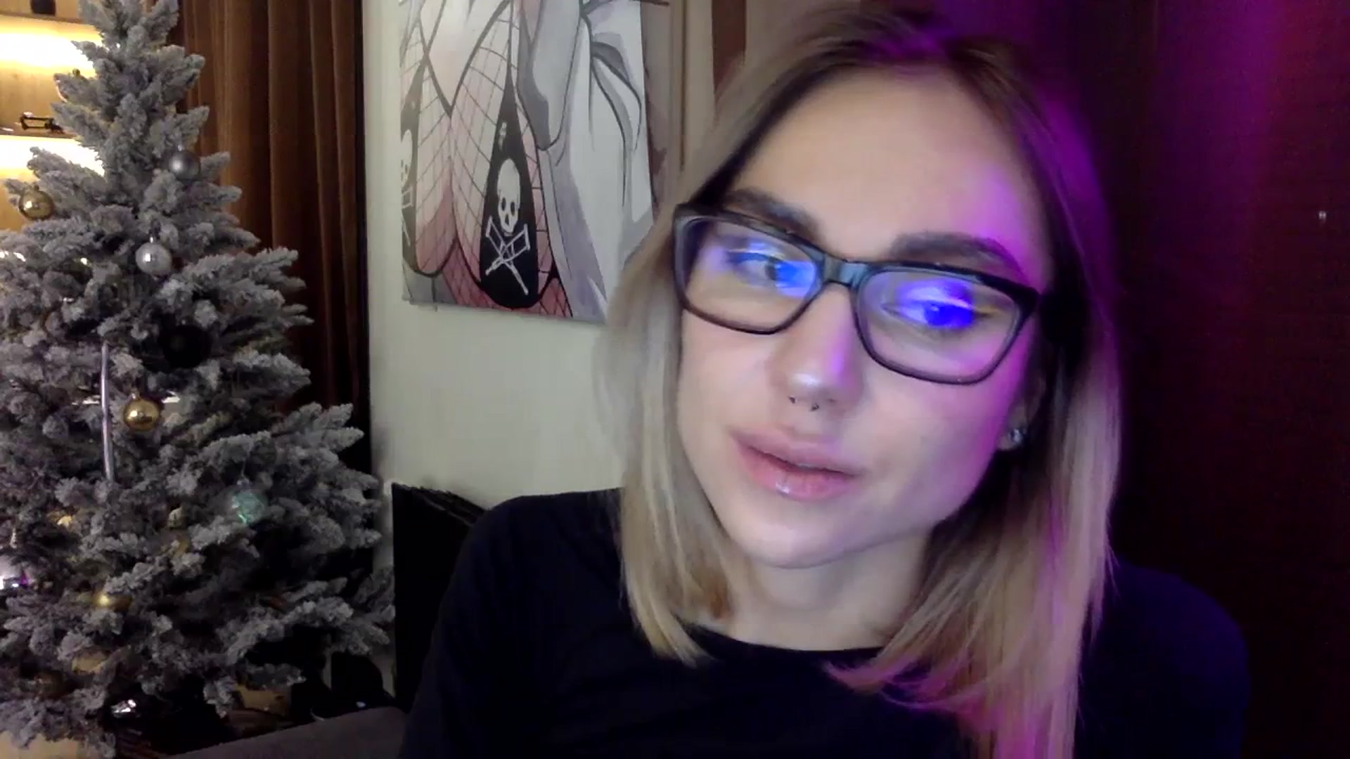Gallery image thumbnail from EgoisticKitty's myfreecams stream on, 12/24/2023, 21:44 image 19 of 20