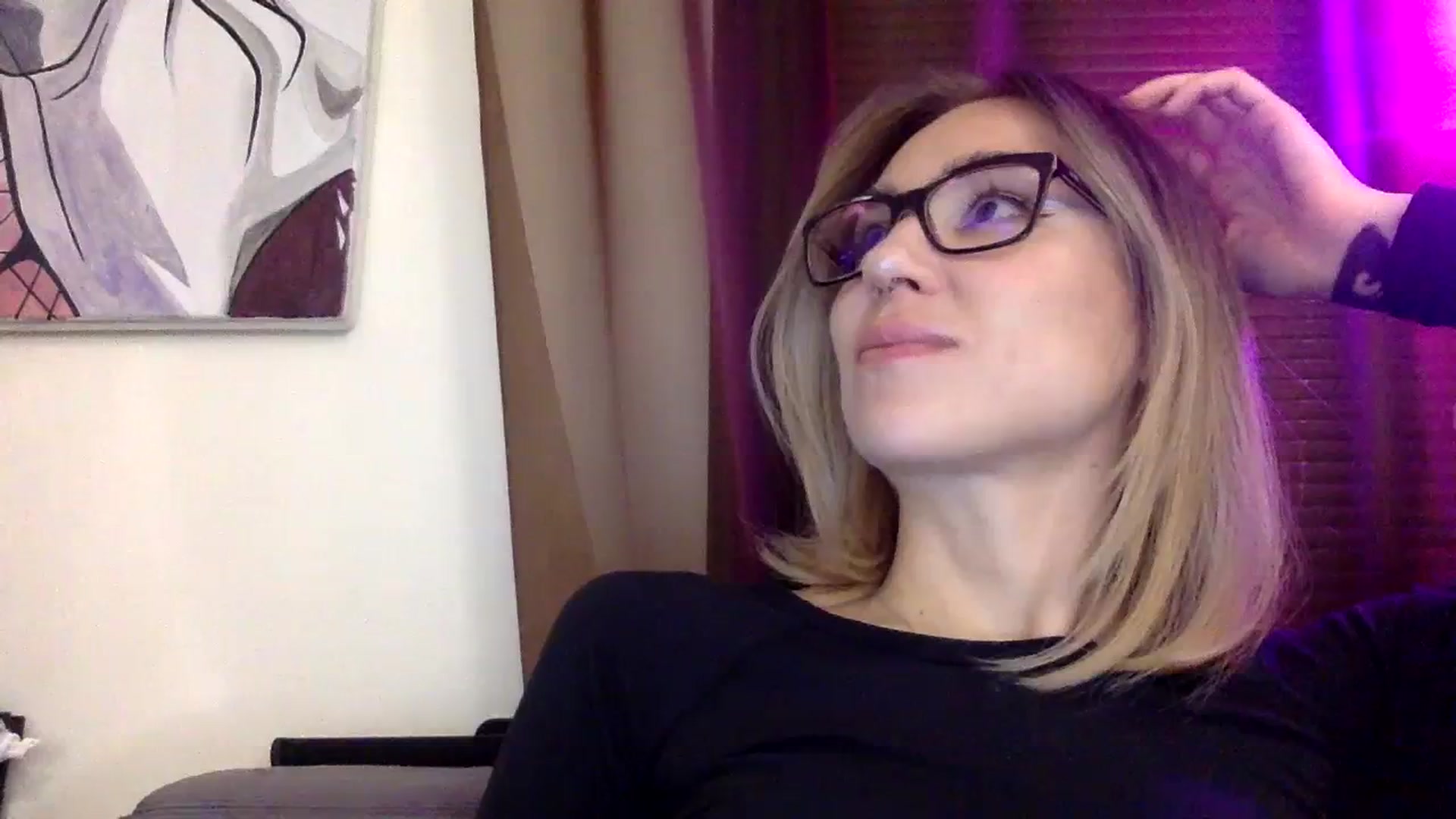 Gallery image thumbnail from EgoisticKitty's myfreecams stream on, 12/24/2023, 21:44 image 10 of 20