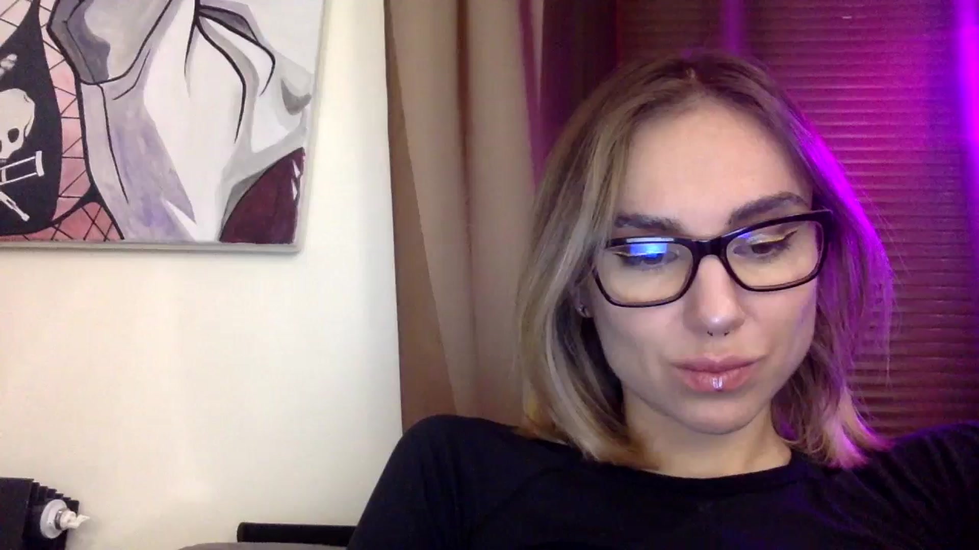 Gallery image thumbnail from EgoisticKitty's myfreecams stream on, 12/24/2023, 21:44 image 9 of 20