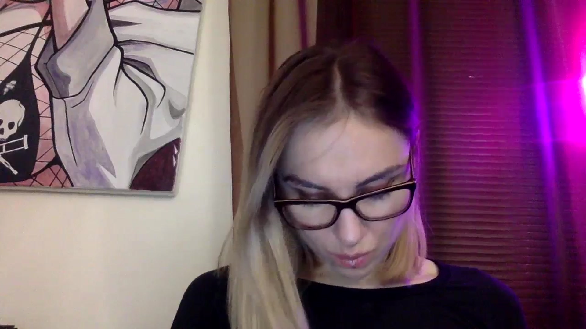 Gallery image thumbnail from EgoisticKitty's myfreecams stream on, 12/24/2023, 21:44 image 7 of 20