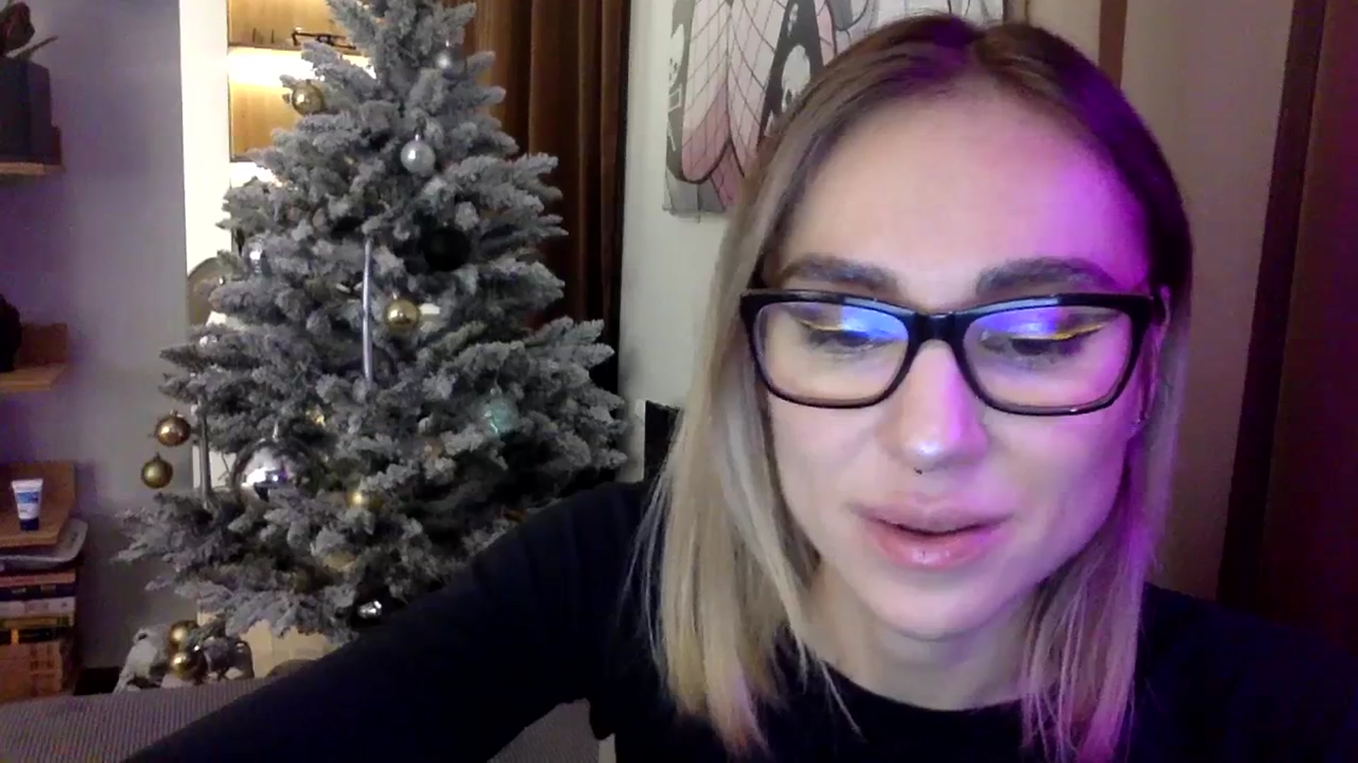 Gallery image thumbnail from EgoisticKitty's myfreecams stream on, 12/24/2023, 22:56 image 11 of 20