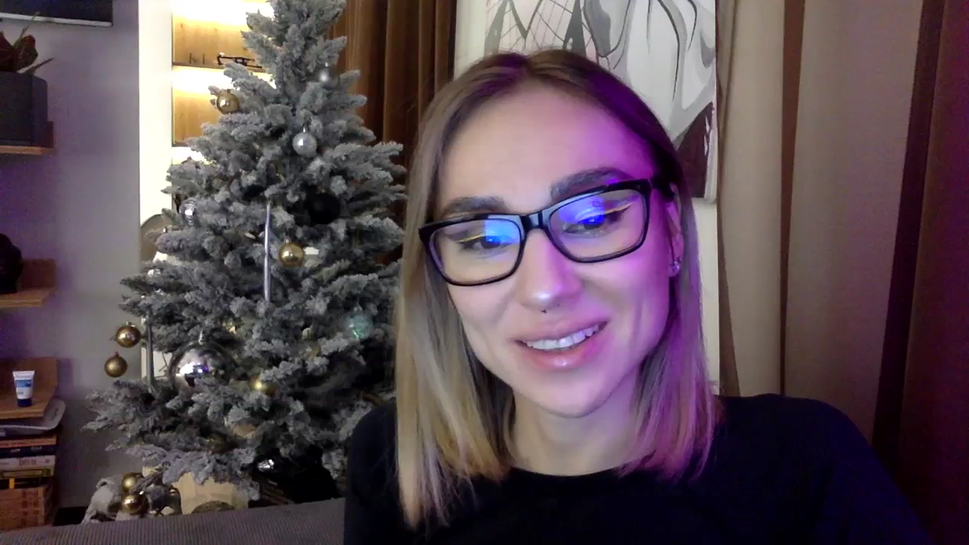 Gallery image thumbnail from EgoisticKitty's myfreecams stream on, 12/24/2023, 22:56 image 5 of 20