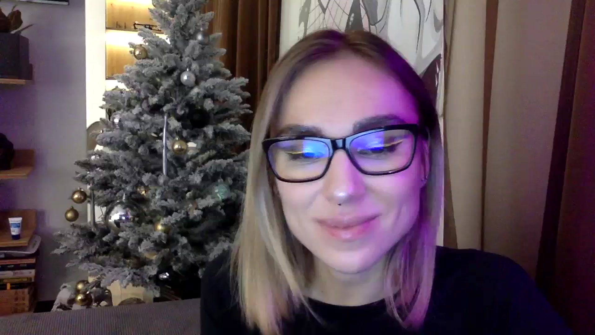 Gallery image thumbnail from EgoisticKitty's myfreecams stream on, 12/24/2023, 22:56 image 16 of 20