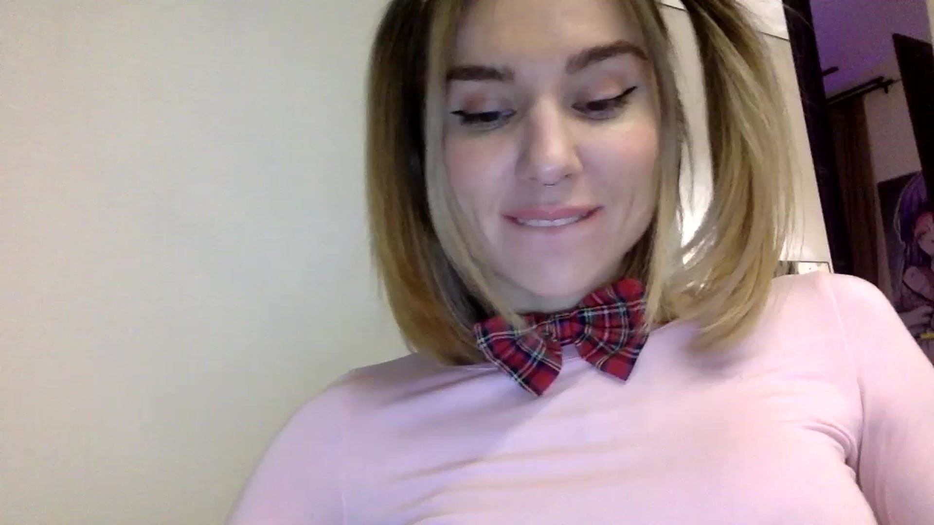 Gallery image thumbnail from EgoisticKitty's myfreecams stream on, 12/25/2023, 06:56 image 7 of 20
