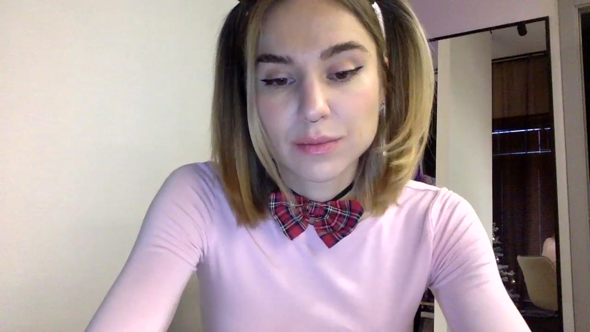Gallery image thumbnail from EgoisticKitty's myfreecams stream on, 12/25/2023, 06:56 image 19 of 20
